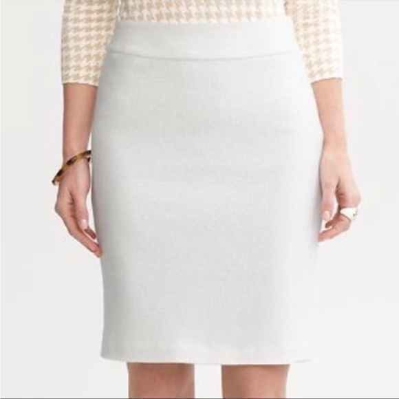 NWT Banana Republic Marilyn Pencil Skirt - Size 6 - Picture 3 of 13